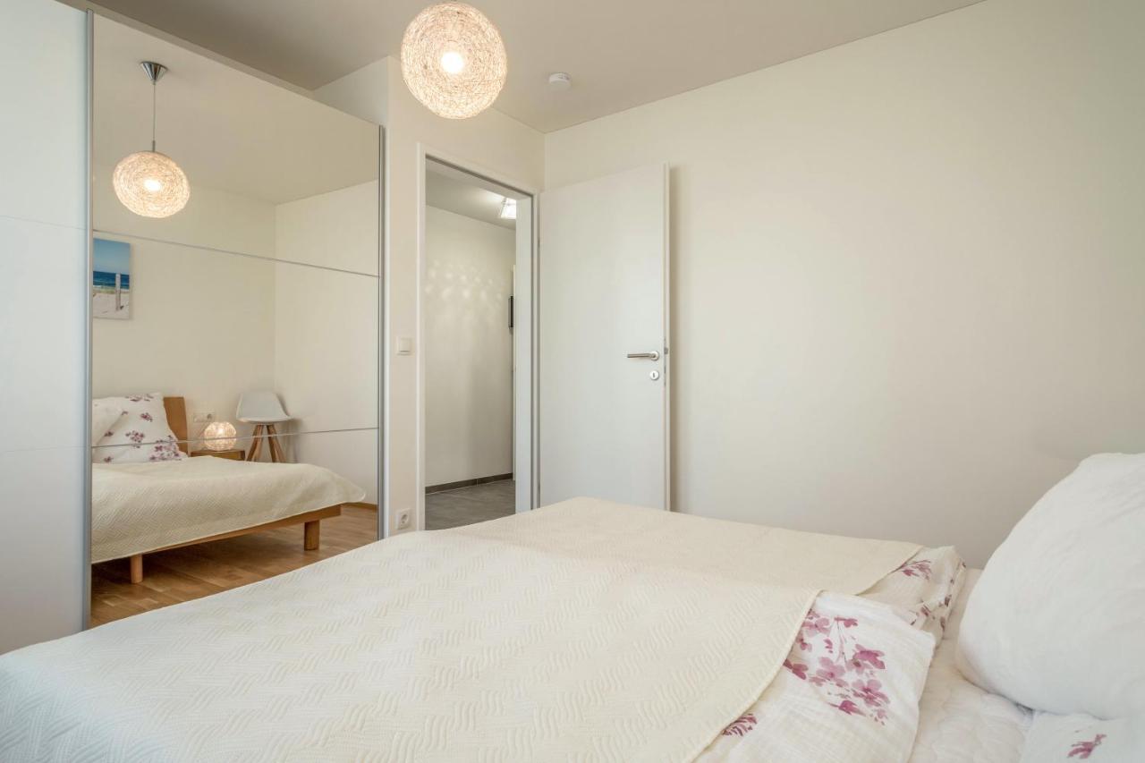 Sunny Apartment *